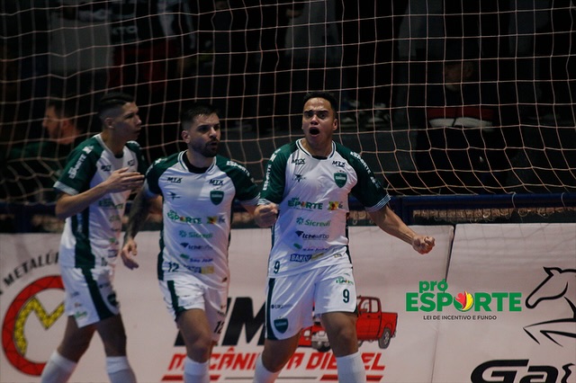 Capa Guarani vence AFUCS no clássico reginal
