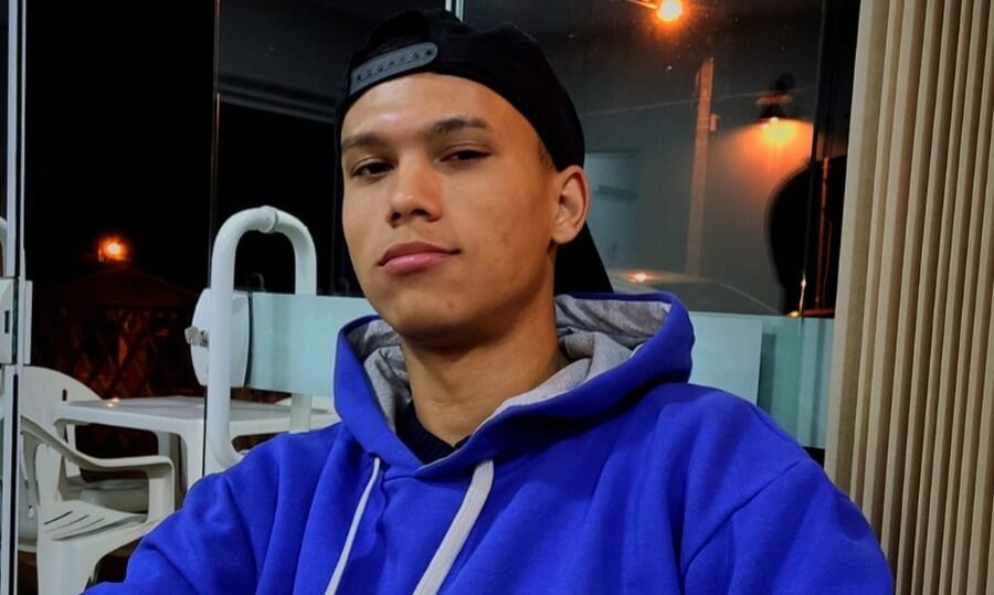 Capa Jovem morre em acidente com Bobcat em Ametista do Sul