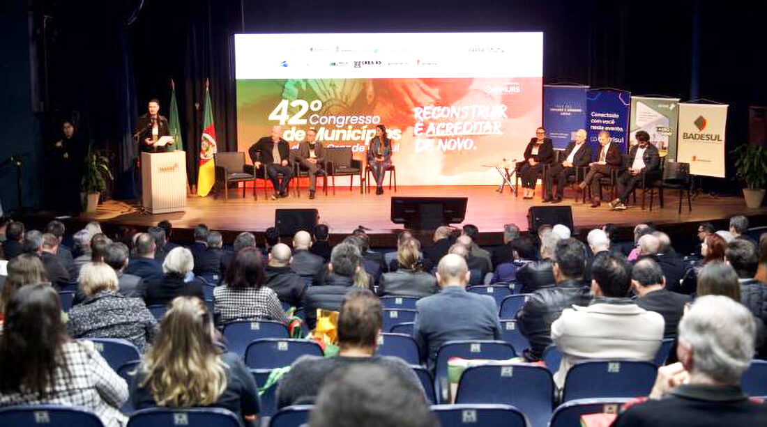 Capa Prevenção de eventos climáticos é tema no 42º Congresso de Municípios do RS