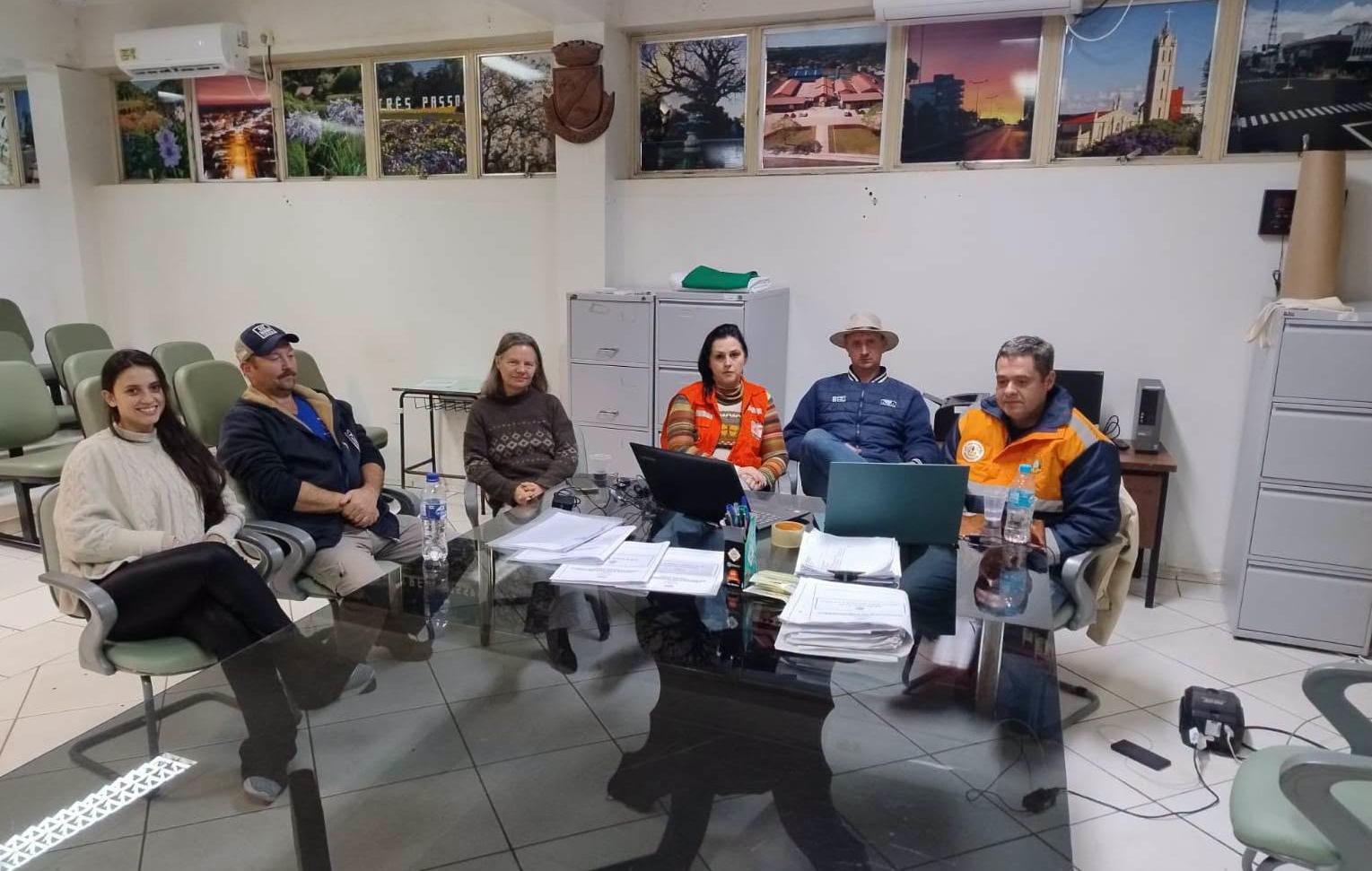 Capa Defesa Civil de Três Passos participa de reunião para alinhar ações contra temporais