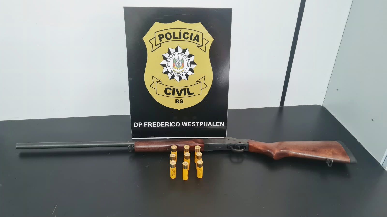 Capa Operação cumpre mandado e apreende arma de fogo no interior de Frederico Westphalen