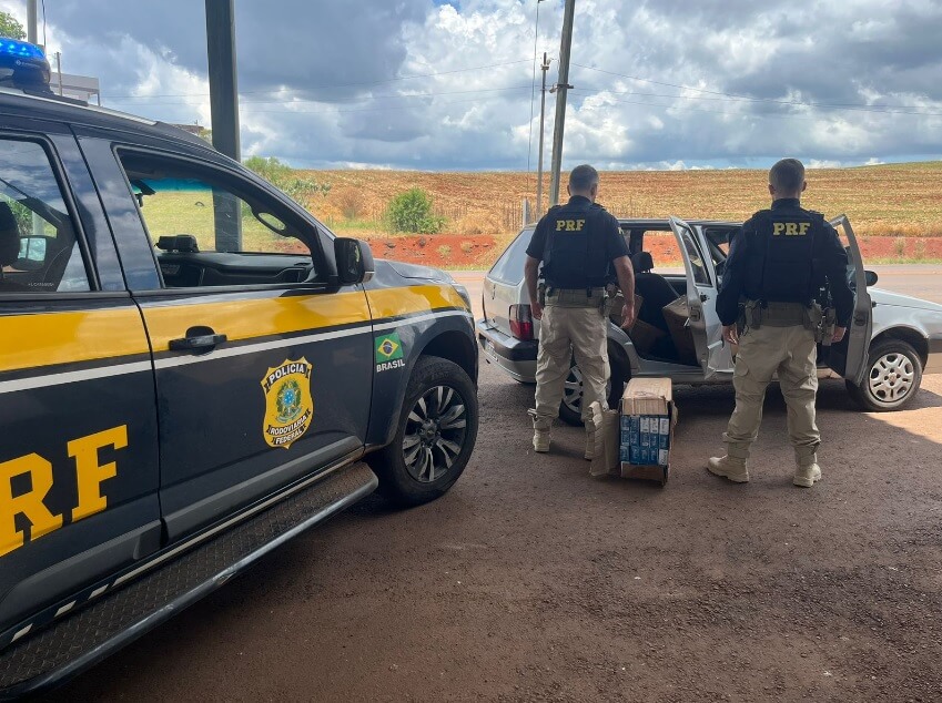 Capa Seberi: PRF prende contrabandista com carga de cigarros
