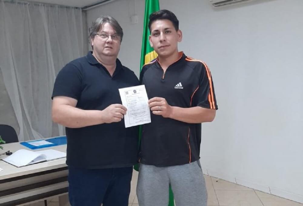 Capa Prefeito de Redentora participa cerimônia de Juramento à Bandeira