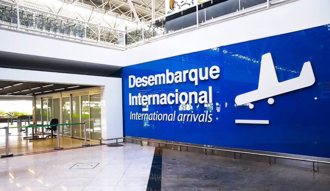 Capa Brasil volta a exigir visto para turistas dos EUA, Canadá e Austrália
