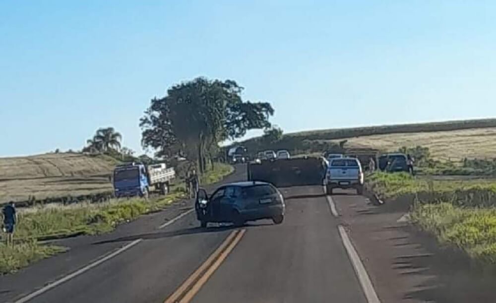 Capa Acidente resulta em danos materiais em Humaitá