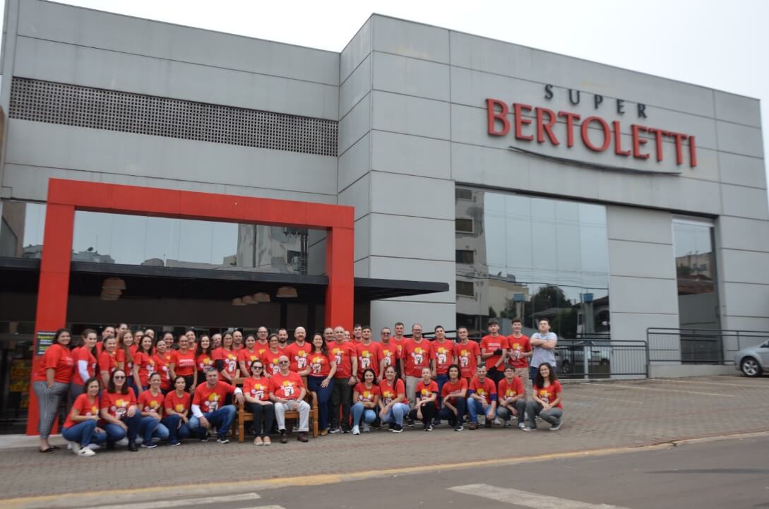 Capa Super Bertoletti completa 5 anos de reinauguração