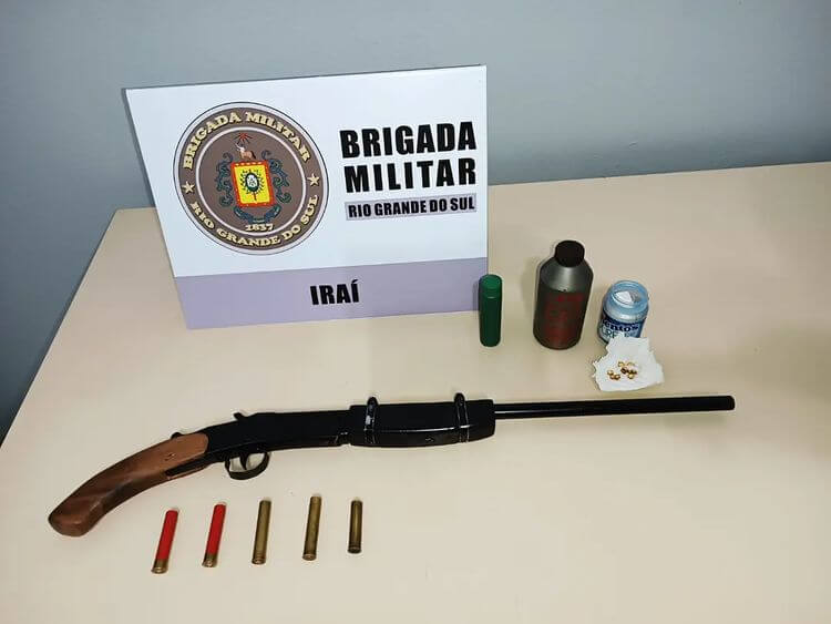 Capa Brigada Militar prende homem por porte ilegal de arma de fogo em Iraí