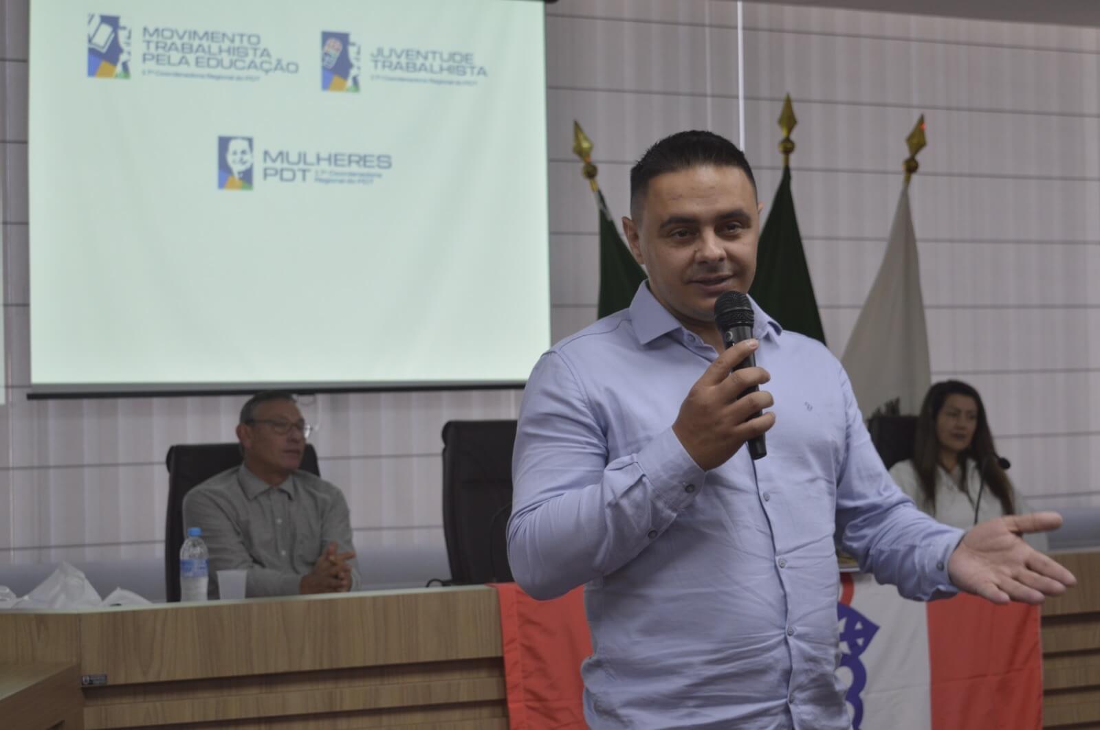 Capa Vereador Ismael Cocco cobra agilidade do Poder Executivo para aplicação de lei sobre ciclomotores e veículos elétricos