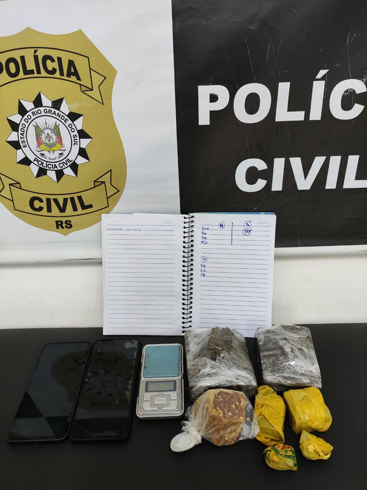 Capa Mulher é presa por tráfico de drogas durante operação da Polícia Civil em Trindade do Sul