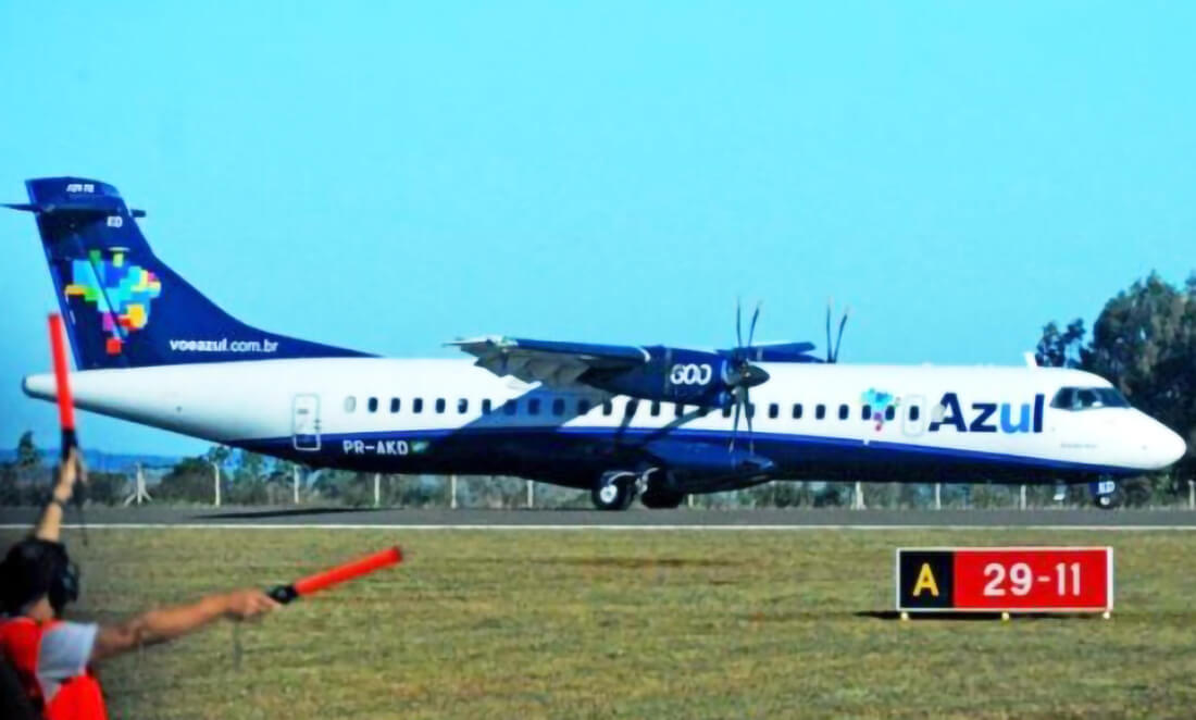 Capa Avião toca cauda na pista durante pouso em Santo Ângelo