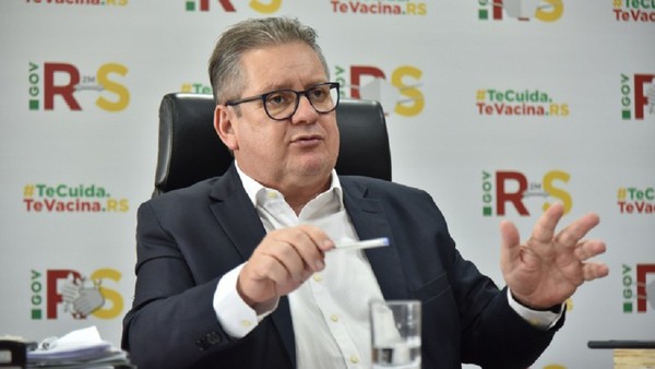 Capa Ranolfo justifica aumento de salários do Executivo: "Como vou pagar R$ 14 mil para um Secretário da Fazenda?"