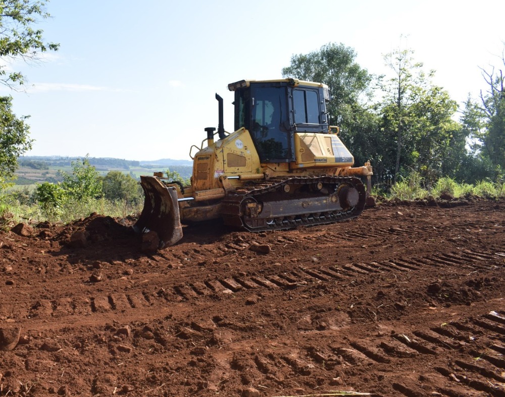 Capa Alpestre: agricultores são atendidos pelo programa de horas-máquina