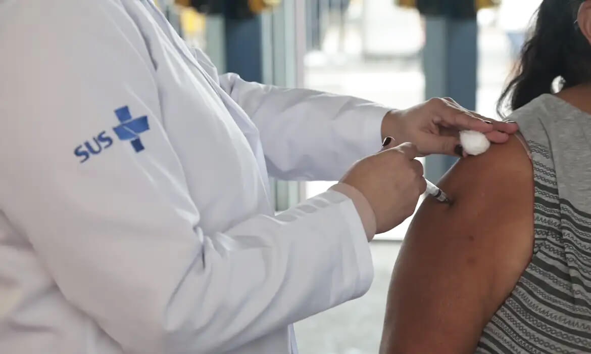 Capa Brasil quer se firmar como produtor de vacinas do tipo RNA mensageiro