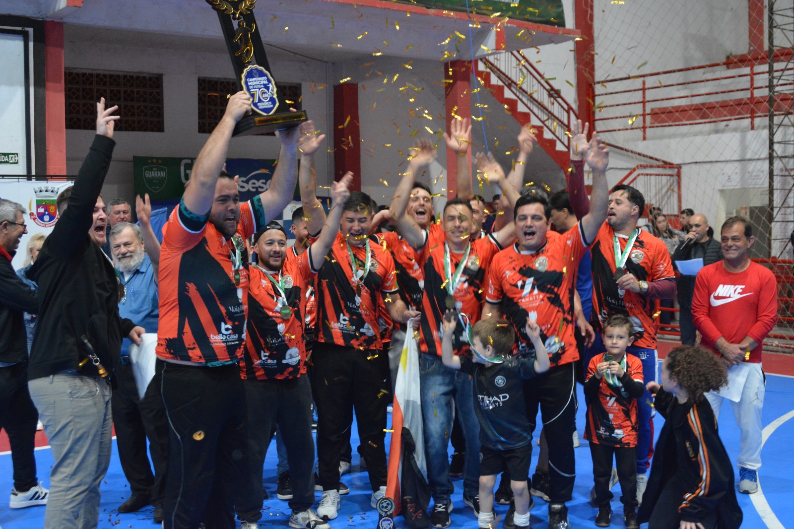 Capa TDB FC/Chácara Fernandes conquista o título da categoria veteranos do Municipal de Futsal