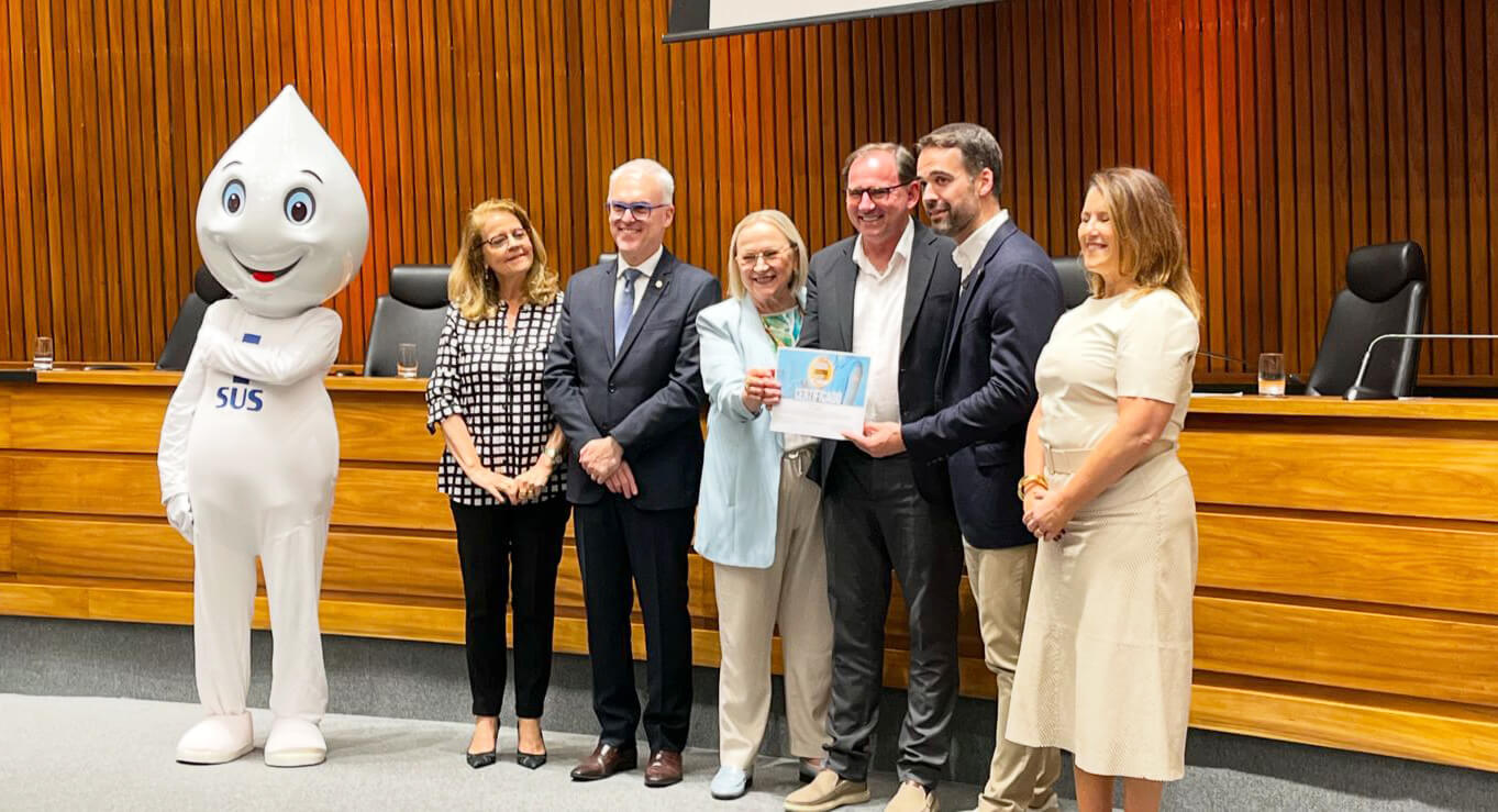 Capa Cerro Grande recebe o selo ouro Município Amigo da Vacina