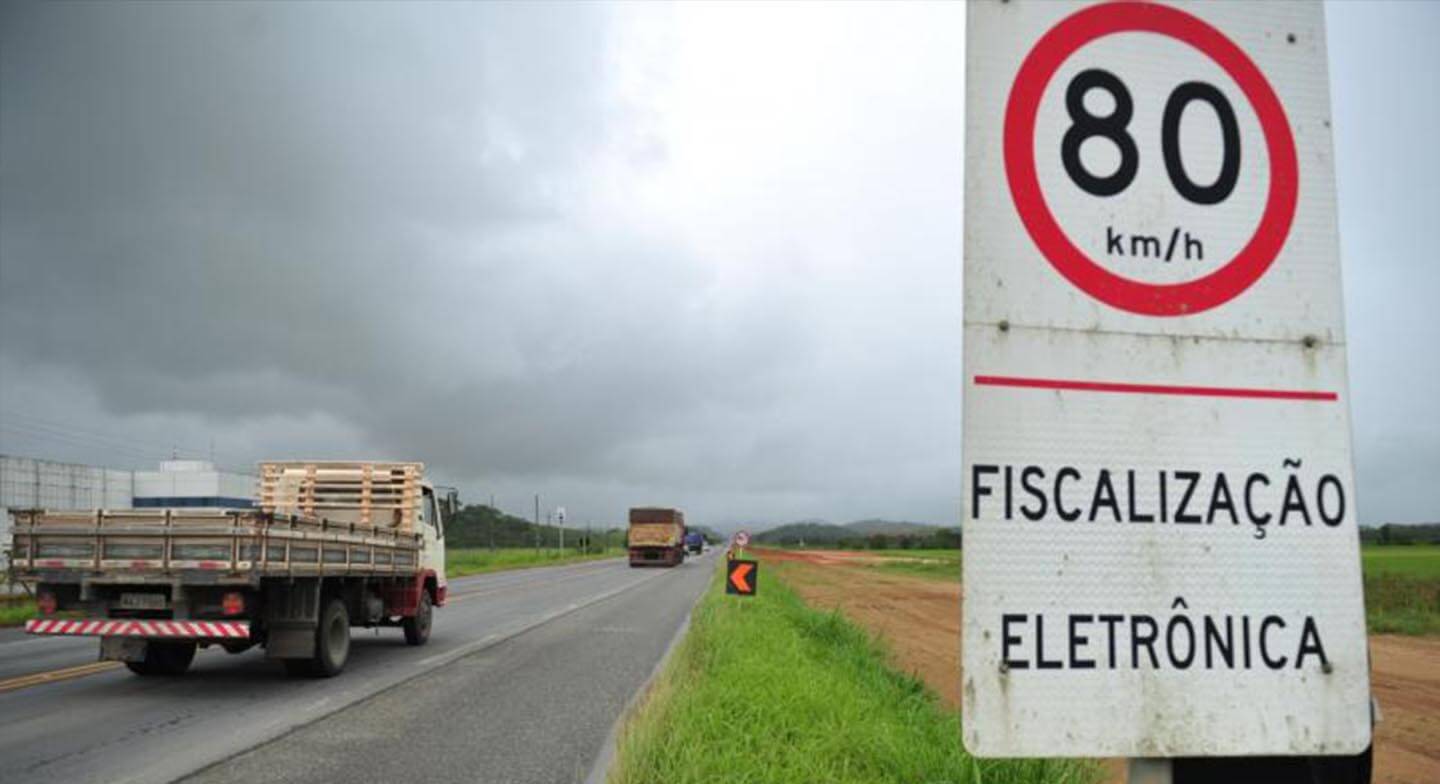 Capa Infrações por excesso de velocidade aumentam 61,9% no RS em cinco anos