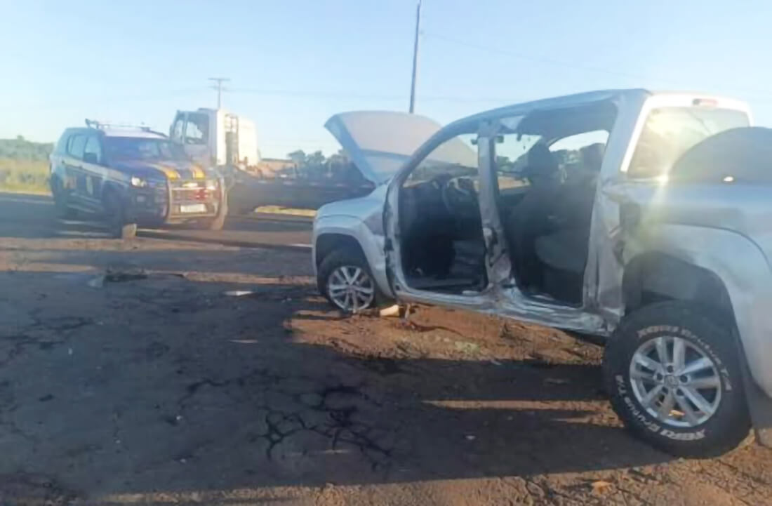 Capa Acidente entre duas caminhonetes na BR-285 deixa uma pessoa morta