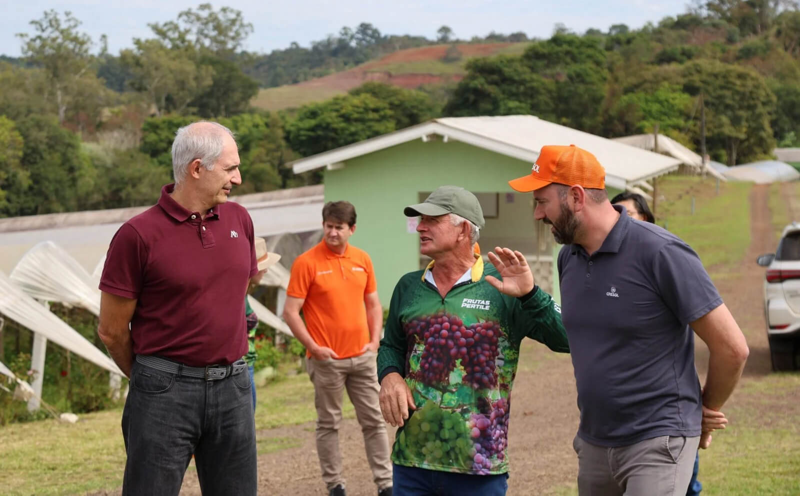 Capa Cresol evidencia força do crédito rural em visita do Banco Central a cooperados