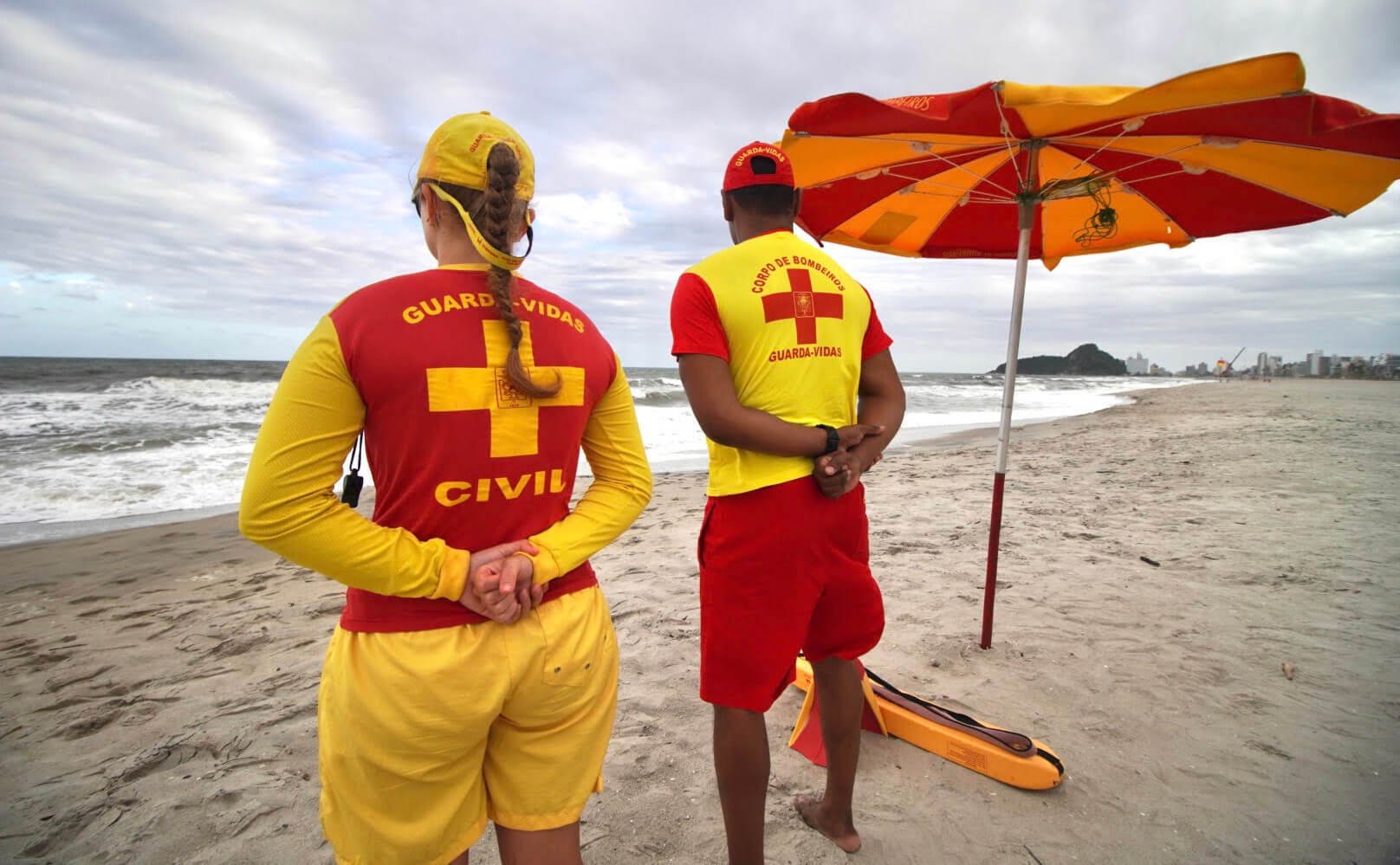 Capa Operação Verão 2024 contabiliza mais de 60 mortes por afogamento no RS