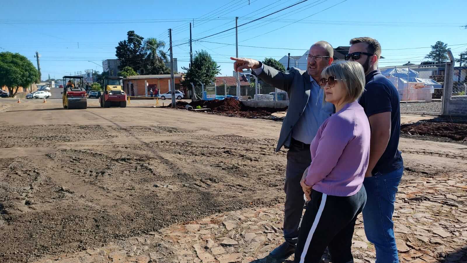 Capa Tenente Portela: projeto Prefeito na estrada segue no município