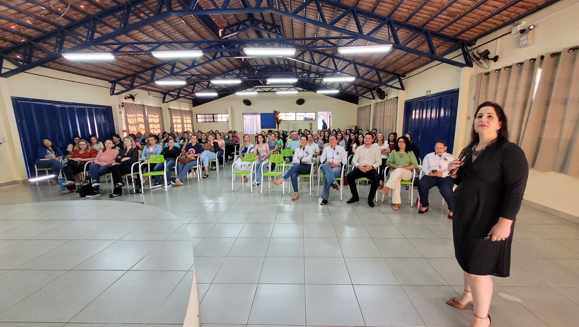 Capa Seberi: Administração Municipal realiza encontro com os integrantes da rede municipal de ensino