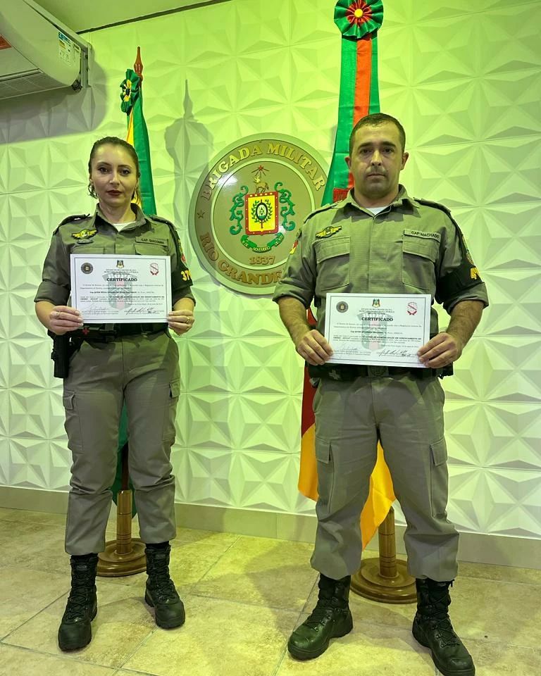 Capa Capitã do 37º BPM participa do 2° Curso de Especialização em Gerenciamento de Crises