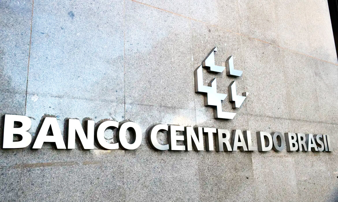 Capa Copom eleva juros básicos da economia para 11,25% ao ano