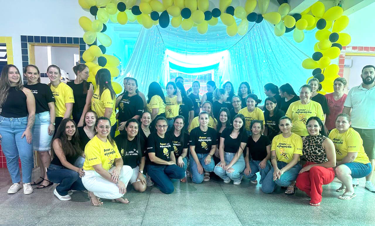 Capa Escola Municipal Padre Benjamin Rosato realiza Mostra Pedagógica 2024 em Pinhal