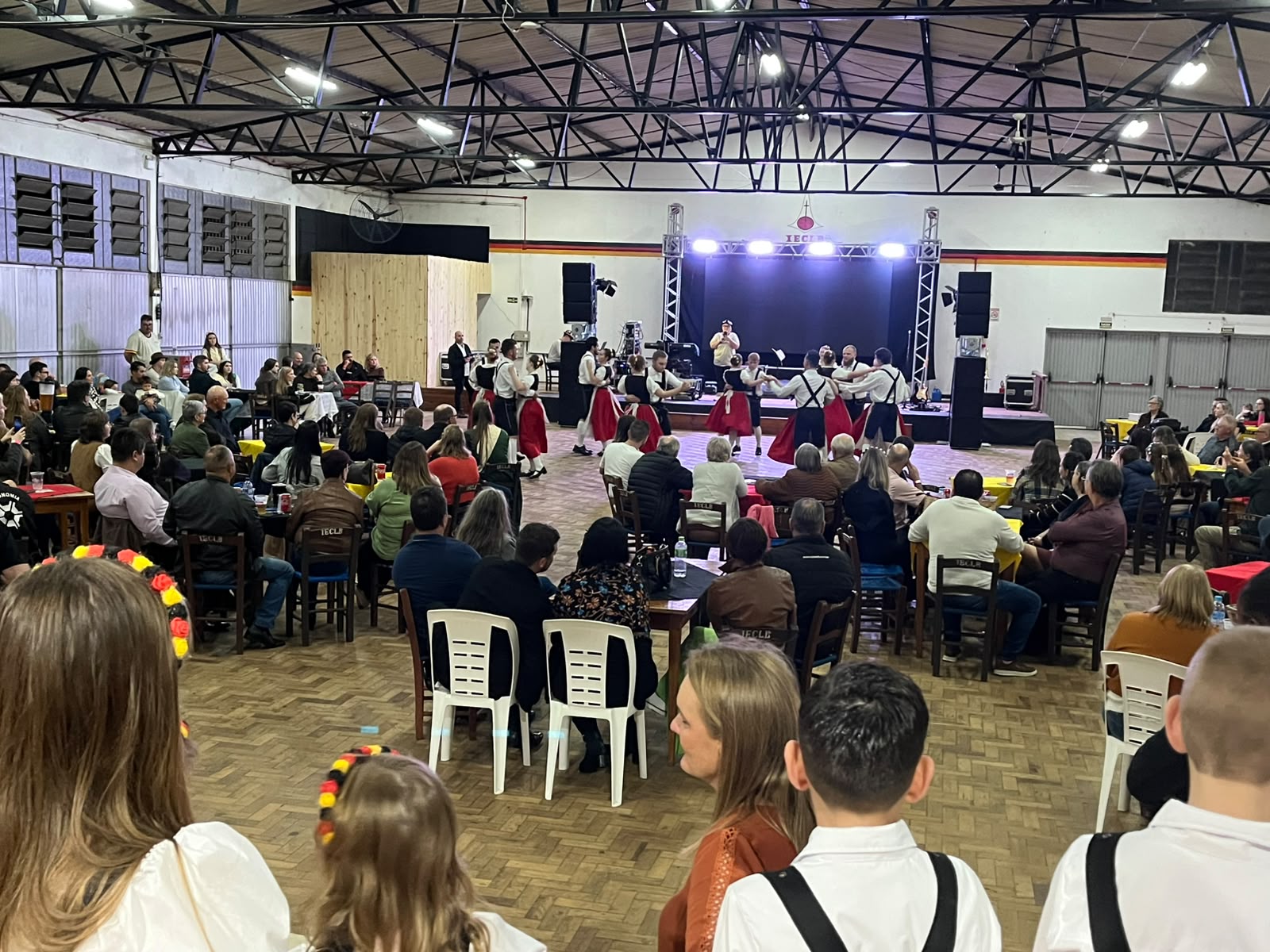 Capa Condor lança 19ª Oktoberfest e anuncia que festa passará a ser realizada anualmente