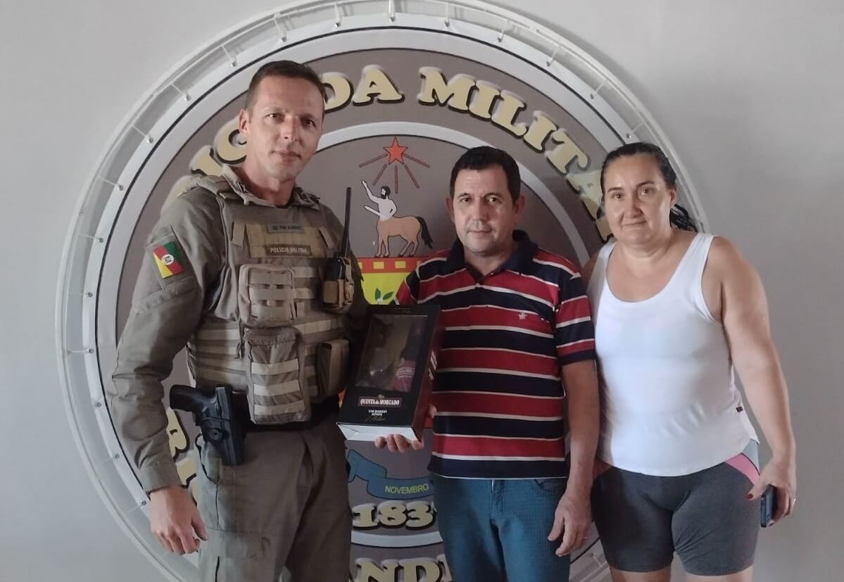 Capa Guarnição de serviço do 37º BPM recebe agradecimento de homem que sofreu AVC
