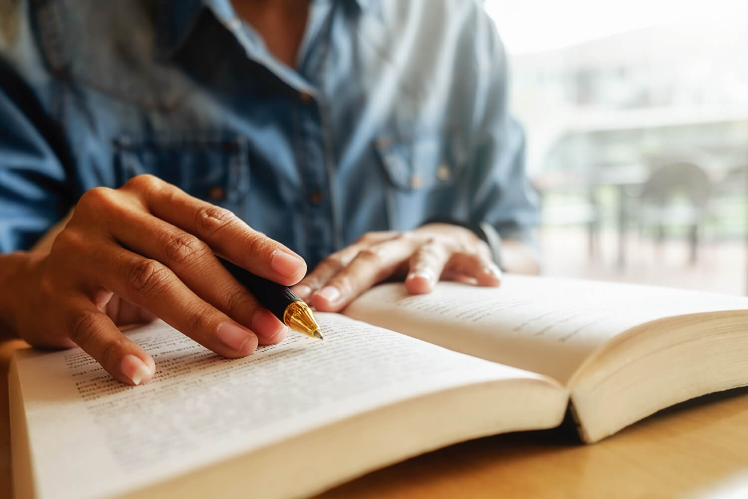 Capa UFSM-FW terá Concurso Literário 2023 com categorias crônica e poema