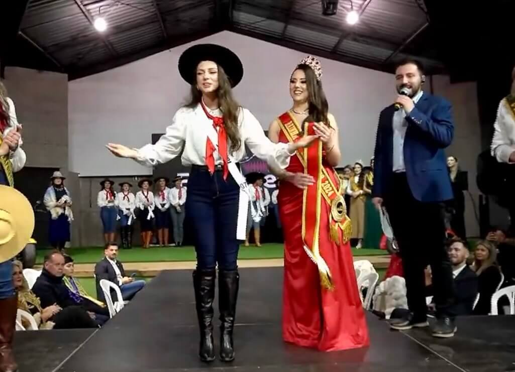 Capa Jovem de Seberi é eleita Rainha da Expointer 2025