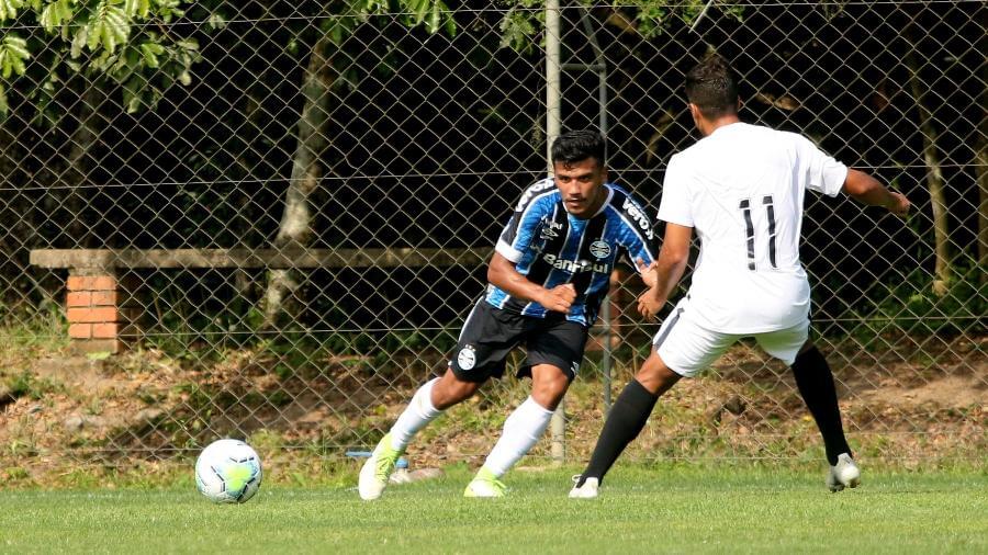 Capa União Frederiquense anuncia contratação do lateral Matheus Nunes
