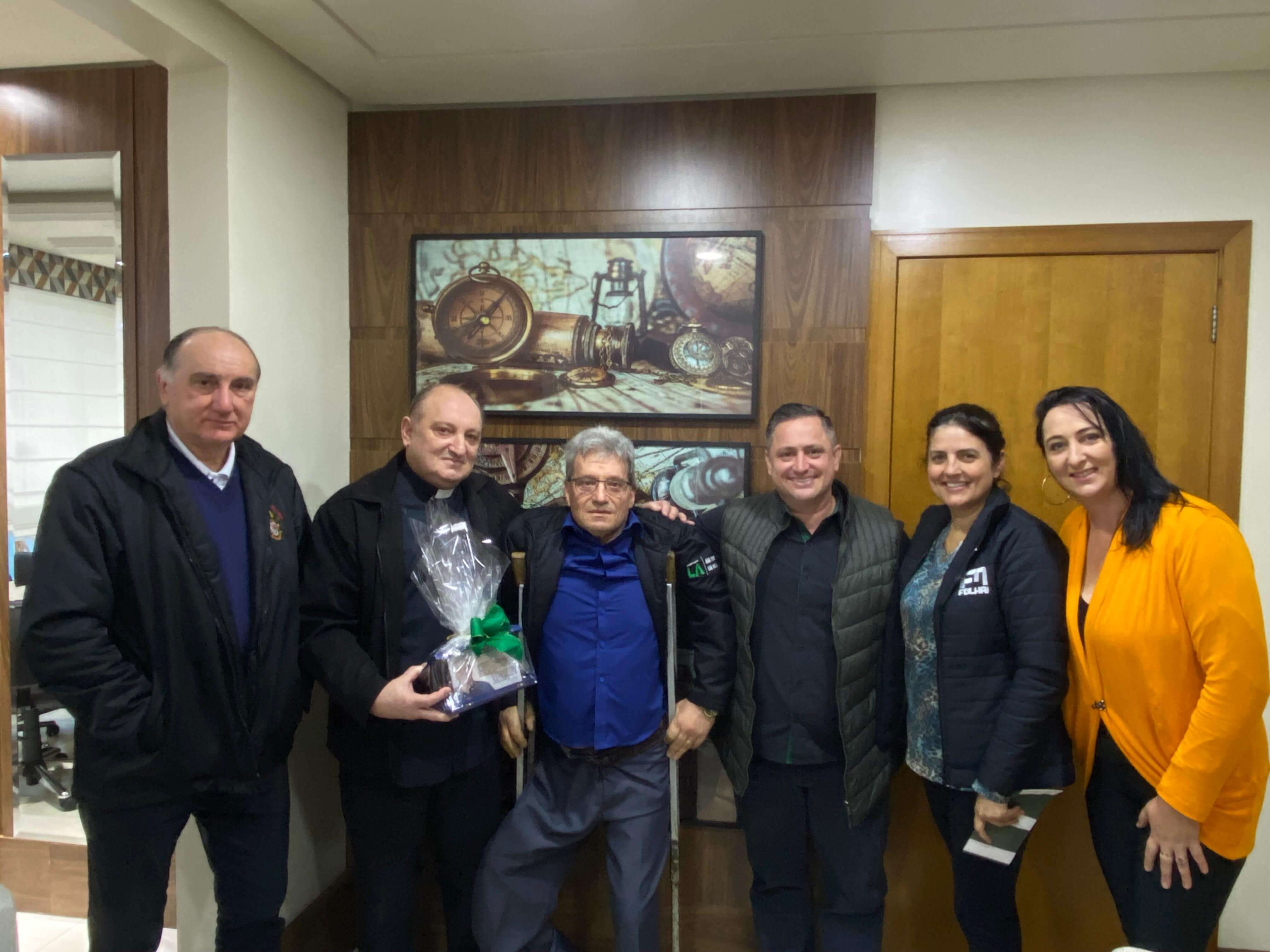 Capa Complexo Luz e Alegria presta homenagem ao operador Vilson Silveira