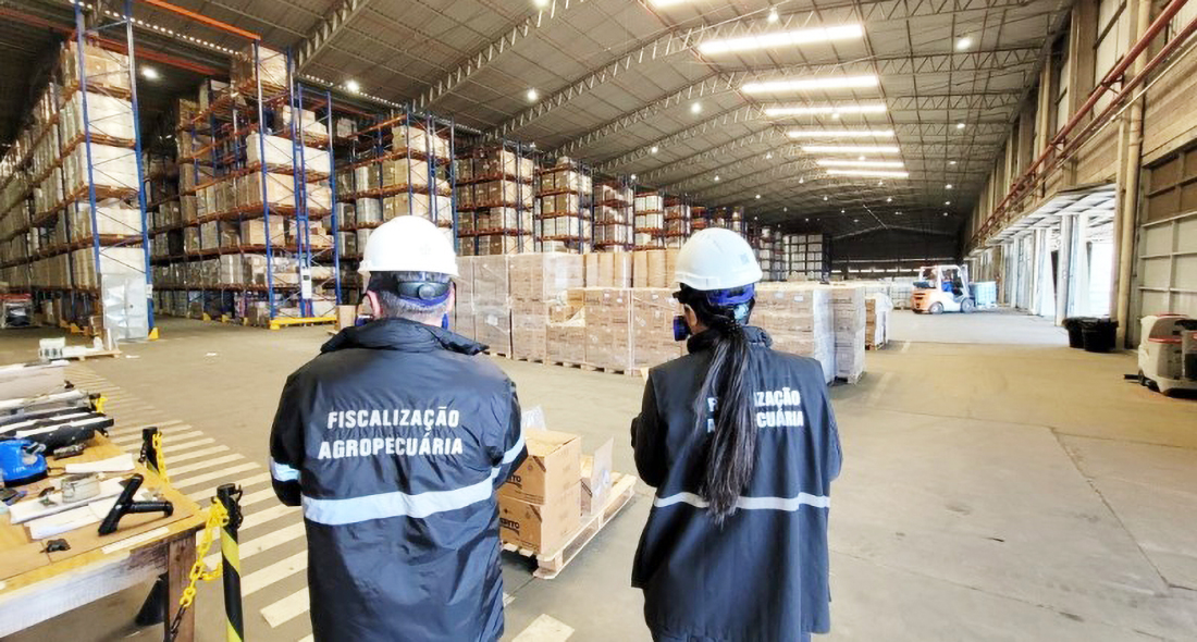 Capa Centros de distribuição de agrotóxicos são fiscalizados na região do Planalto Médio