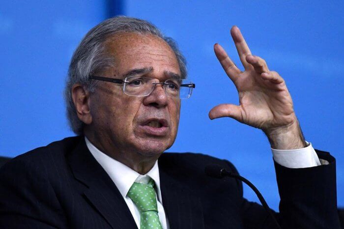 Capa "Já ganhou, cala a boca, vai trabalhar", diz Guedes sobre o novo governo Lula