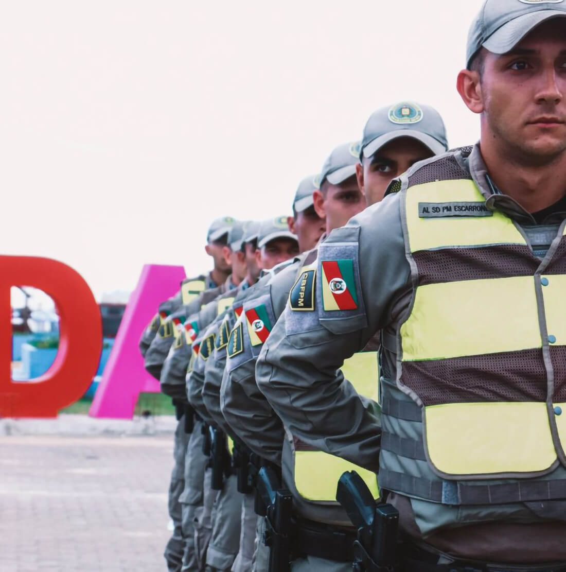 Capa Brigada Militar abre concurso público com 1200 vagas para soldado