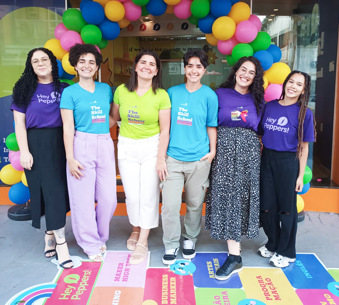 Capa Hey Peppers reinaugura escola de idiomas com nova gestão e estrutura modernizada