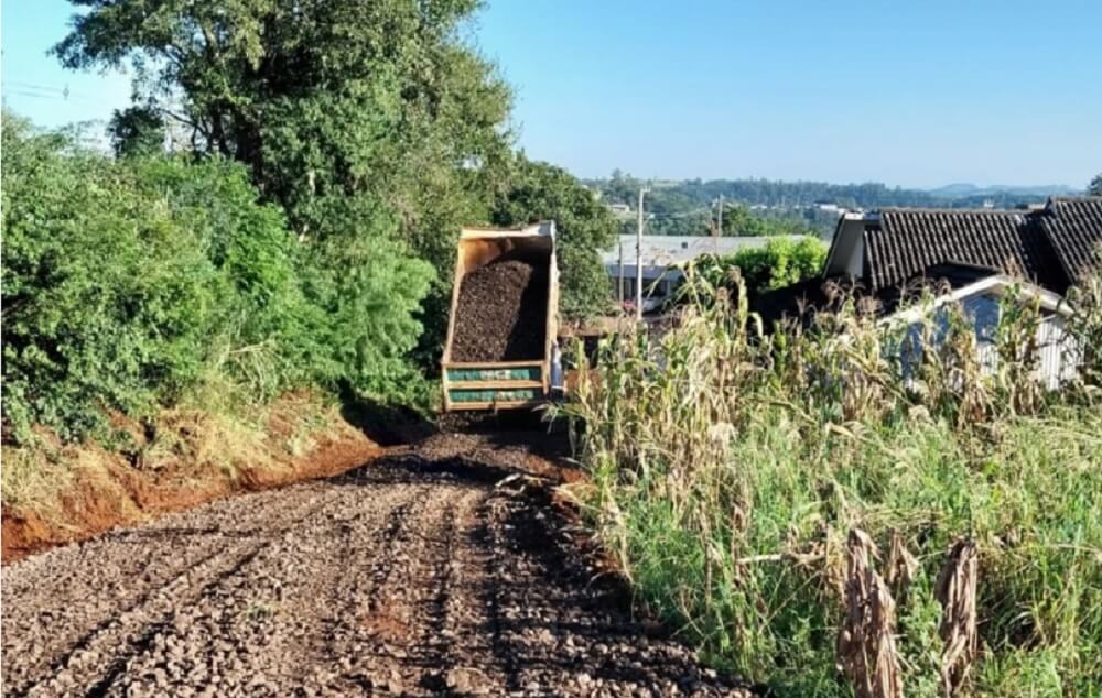 Capa Enxurradas causam estragos em Ametista do Sul: equipes trabalham na recuperação