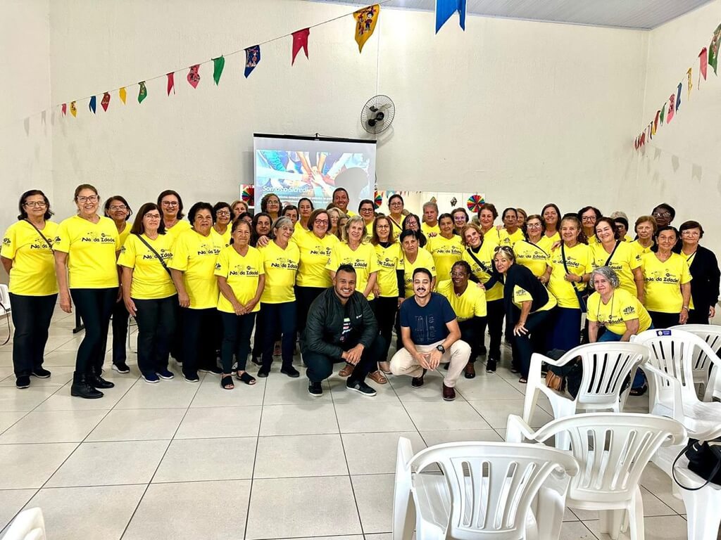 Capa Sicredi realiza encontro sobre prevenção a golpes financeiros em Paraisópolis/MG