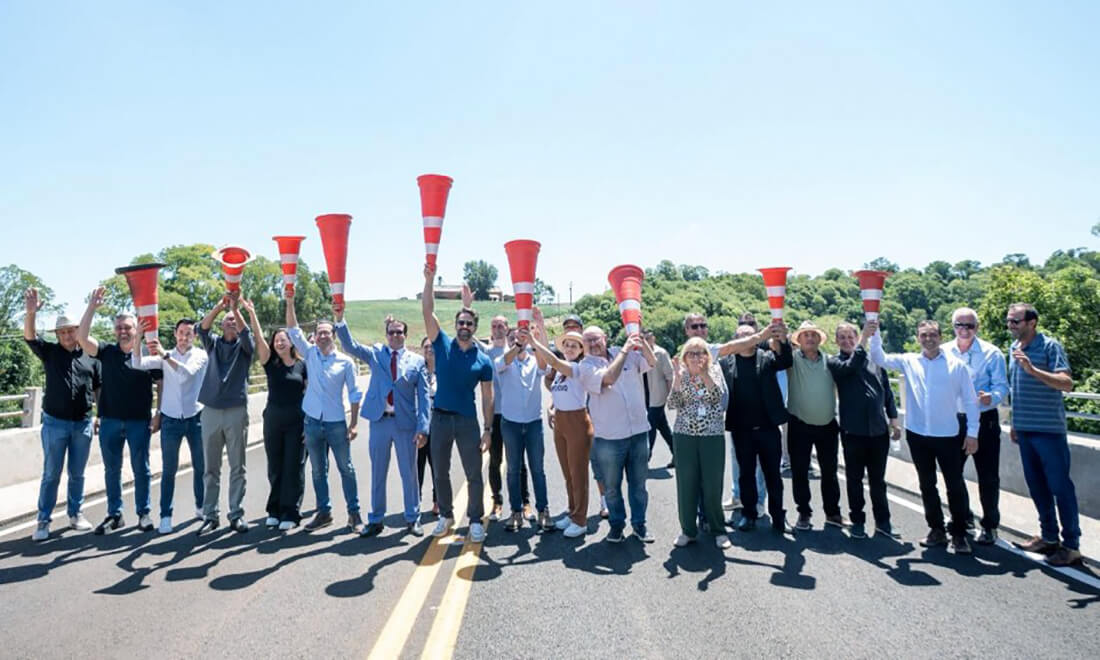 Capa Eduardo Leite e Gabriel Souza inauguram ponte entre Braga e Campo Novo