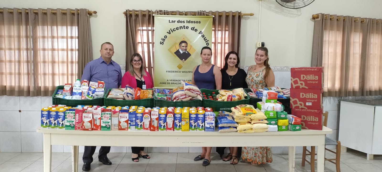 Capa Lar dos Idosos São Vicente de Paulo de Frederico Westphalen recebe doações de alimentos em ações solidárias