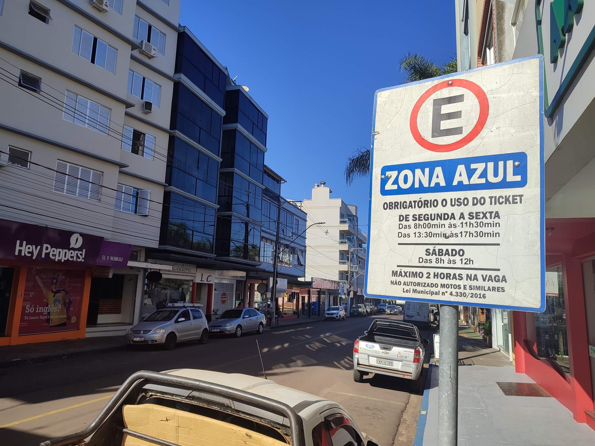 Capa Projeto de lei sobre estacionamento rotativo pago em FW será votado