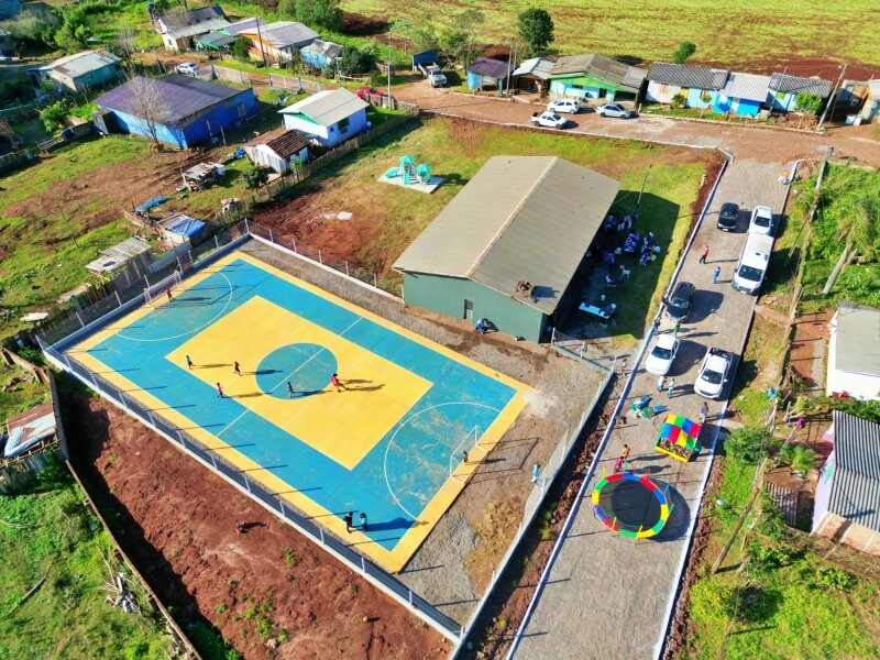 Capa Prefeitura de Palmeira das Missões inaugura quadra esportiva e de lazer no bairro Paraíso