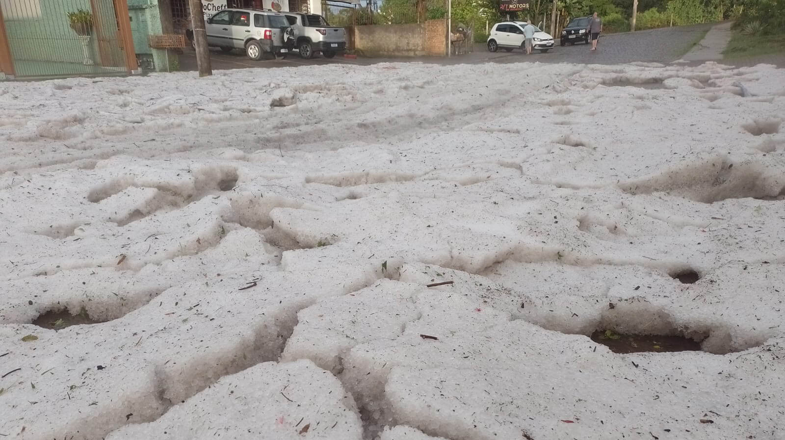 Capa Com ventos fortes e queda de granizo em poucos minutos, pontos de Caxias do Sul ficam devastados