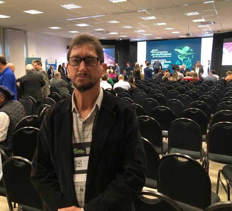 Capa Prefeito de Rodeio Bonito participa do Congresso dos Municípios Gaúchos promovido pela FAMURS