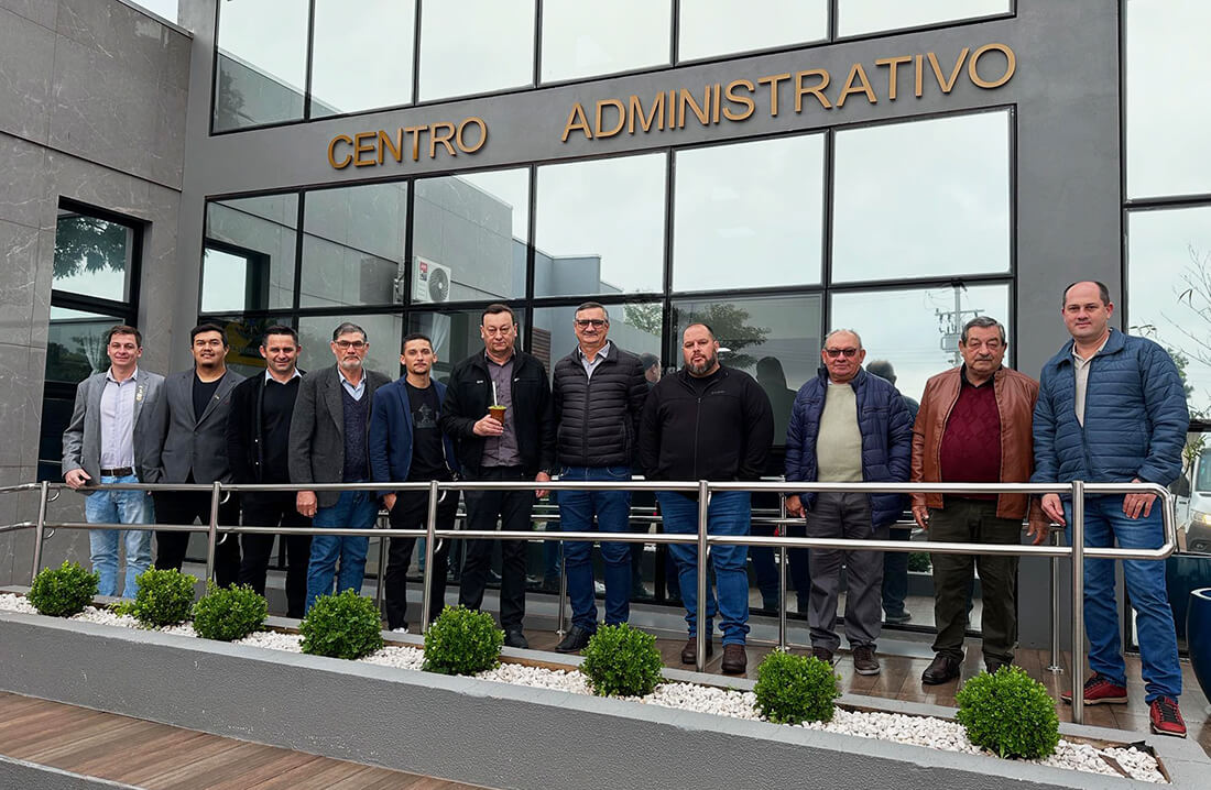 Capa Governador Eduardo Leite autoriza início das obras do acesso asfáltico a Sede Nova