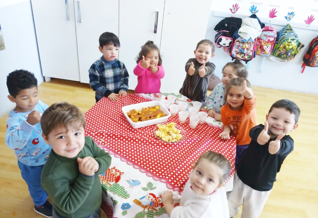 Capa EMEI Mãe de Deus usa a brincadeira para o desenvolvimento infantil