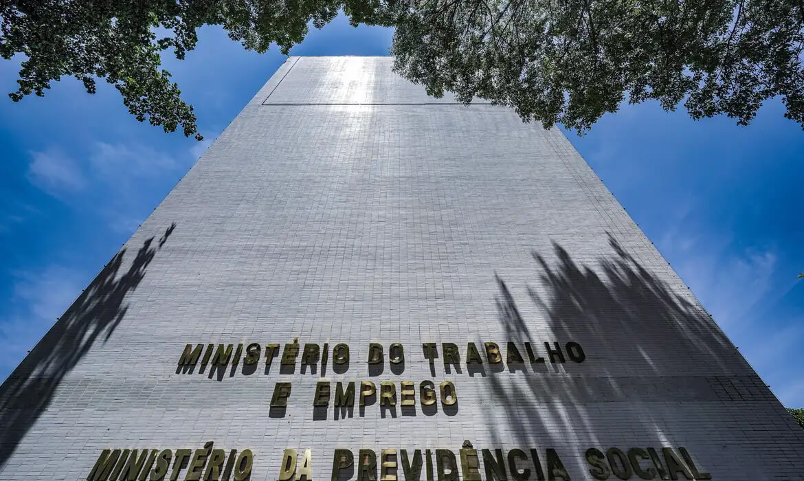 Capa Saúde mental fará parte de relatórios de gestão de risco de empresas