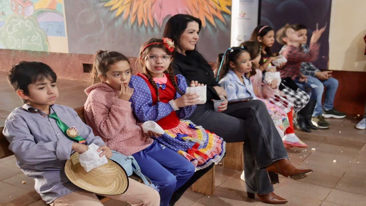 Capa CRAS de Nonoai realiza animada Festa Junina para assistidos